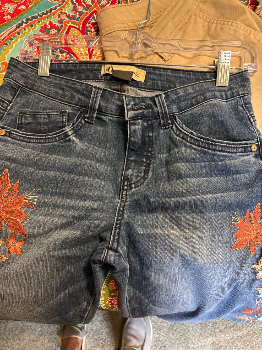 Democracy Seamless Ankle Skimmer Jeans size 4 - Picture 3 of 9